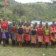 Fête célébrant le renoncement des mutilations génitales. Ouganda, 2012